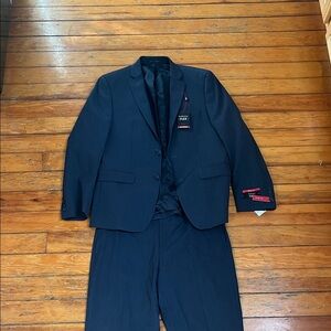 Van Heusen Navy Blue Suit 40s/32x32 Slim Fit